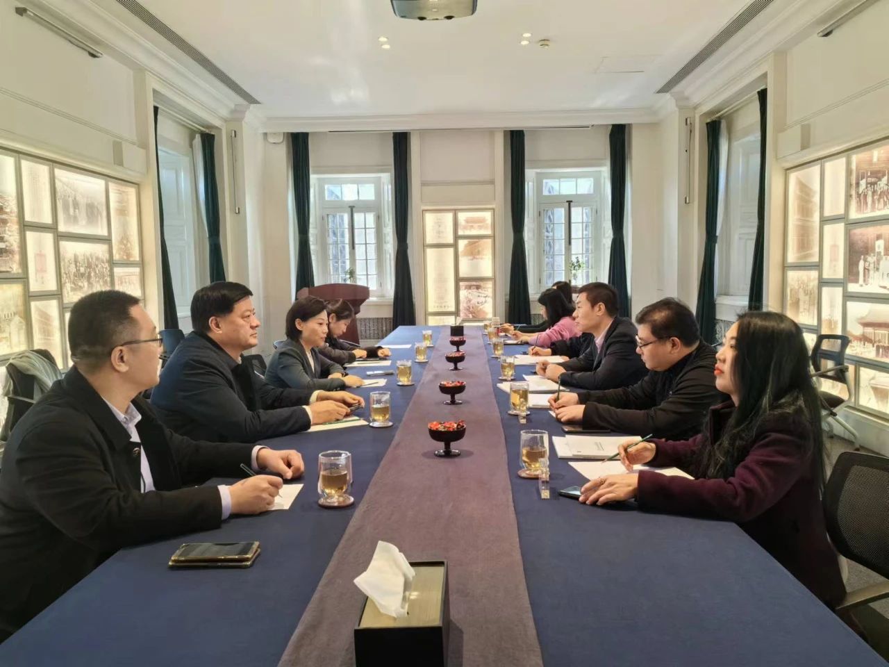 市委常委、宣传部部长董冰同志带队到北京故宫博物院考察