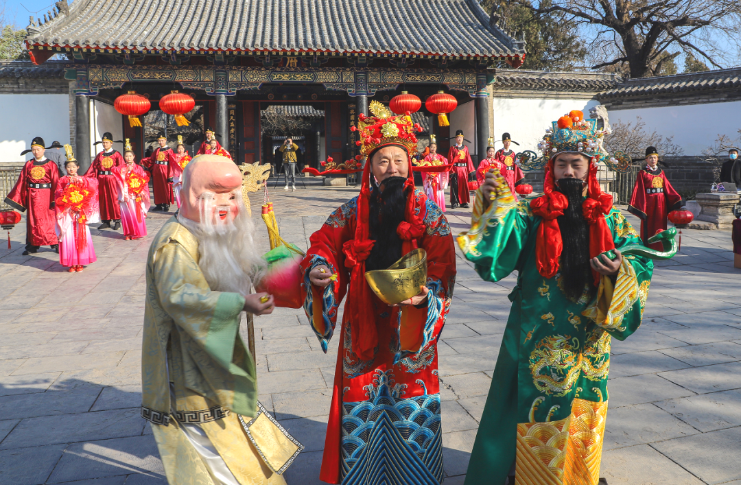 孔府和您过大年